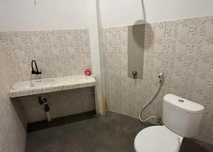 Aparthotel Azona Greens 4*